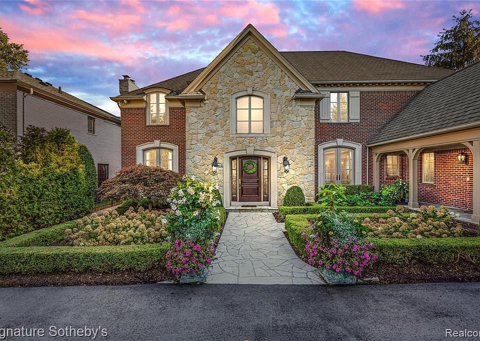 15800 Lakeview Ct, Grosse Pointe Park, MI 48230 Zillow