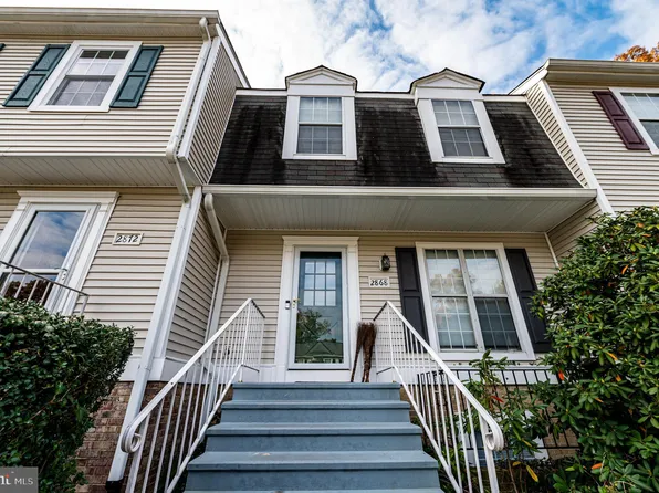 2868 Madeira Ct, Woodbridge, VA 22192