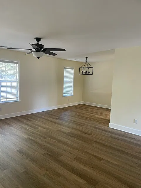 3 bed, 1350 sqft, $1,950 — Photo 3