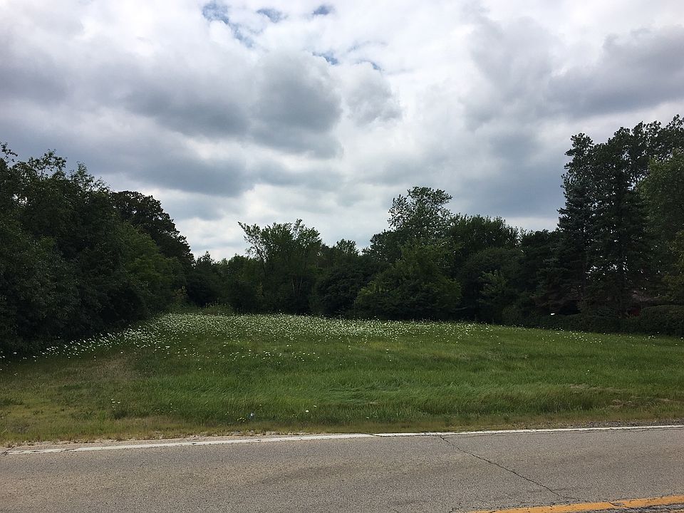 2nd image of 28010 N Bradley Rd