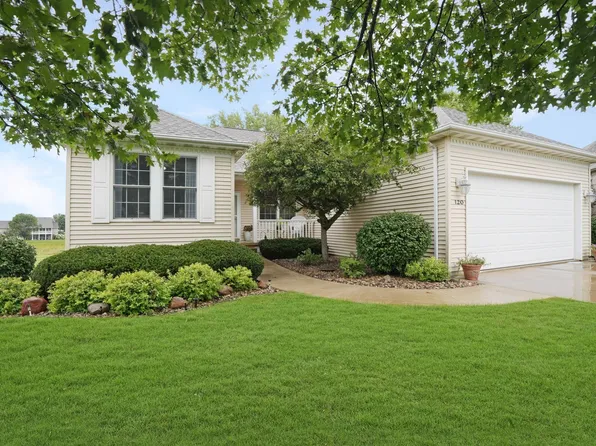 120 Augusta Cir, Waverly, IA 50677