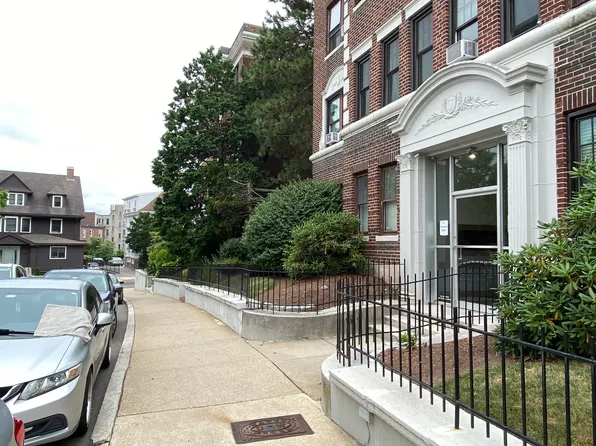 8 Chiswick Rd APT 21, Brighton, MA 02135