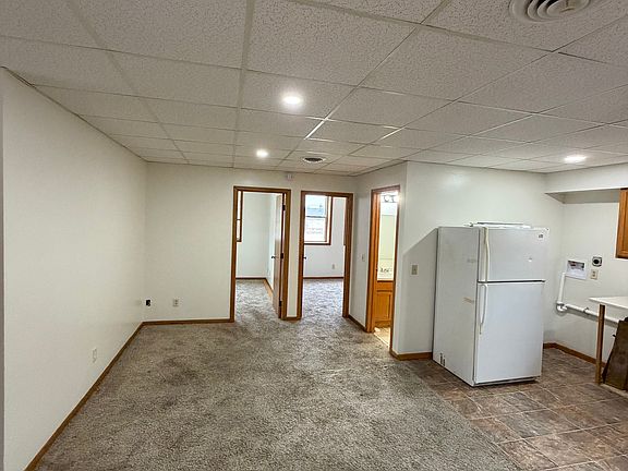 3rd image of 236 1/2 S Main St