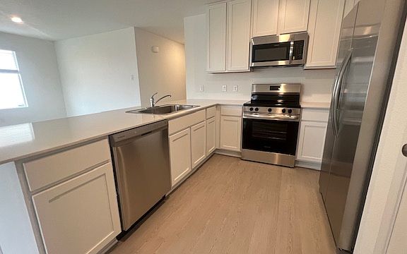 3rd image of 3203 Llano Alto Cir