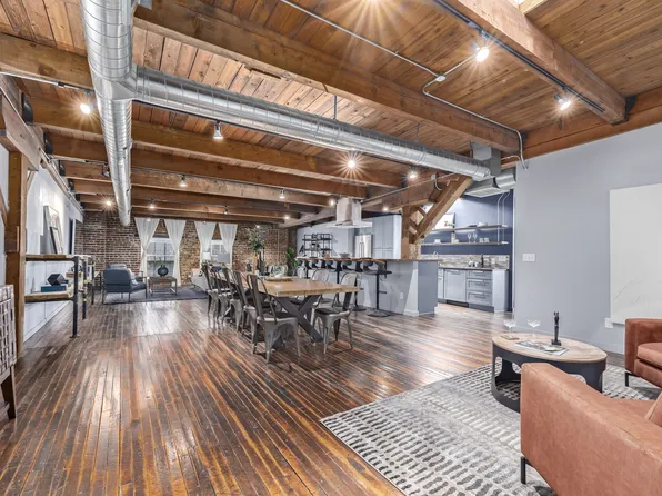 1800 15th St Suite 208, Denver, CO 80202