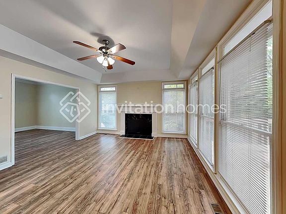 5th image of 9650 Fox Hunt Cir N