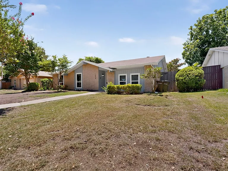 1004 Cross Bend Rd — Photo 48