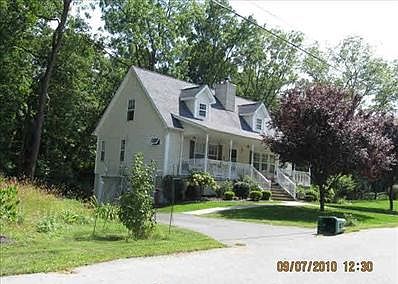 2nd image of 3 Caldwell Rd