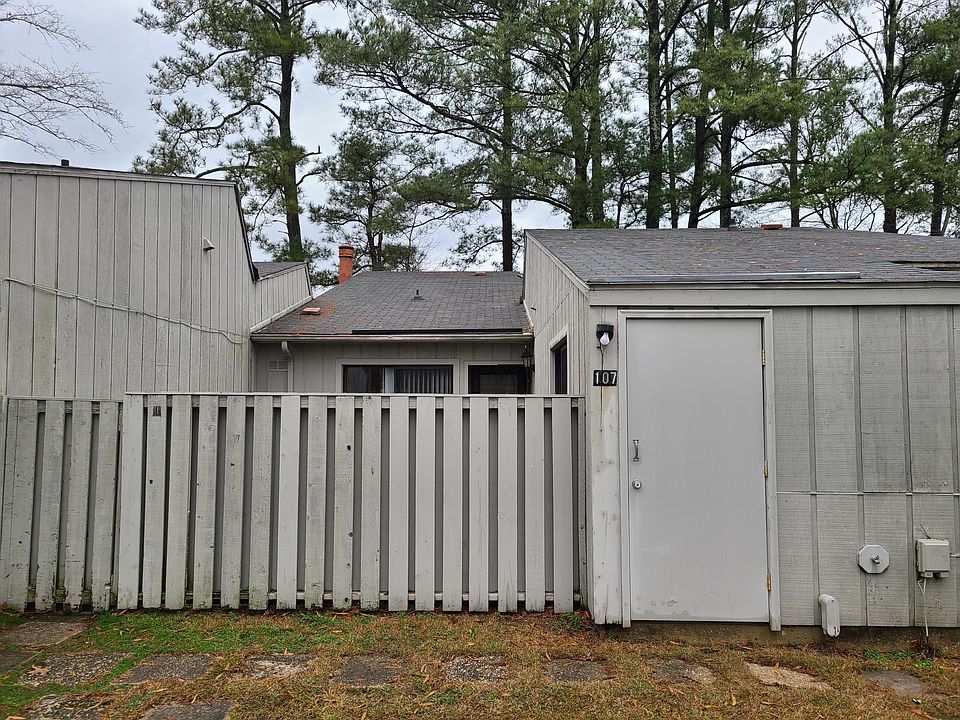 Front priviate patio and storage room
