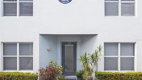 1st image of 75 16th St S