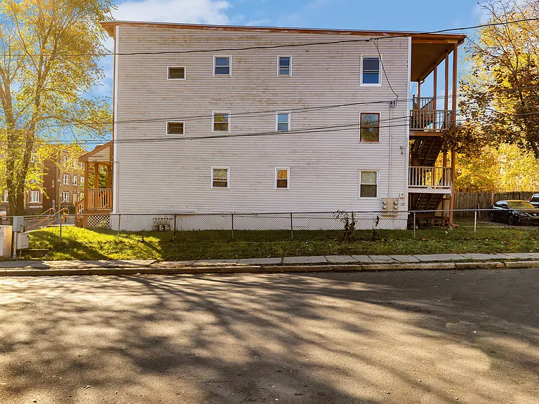 403 Garden St #2 — Photo 20