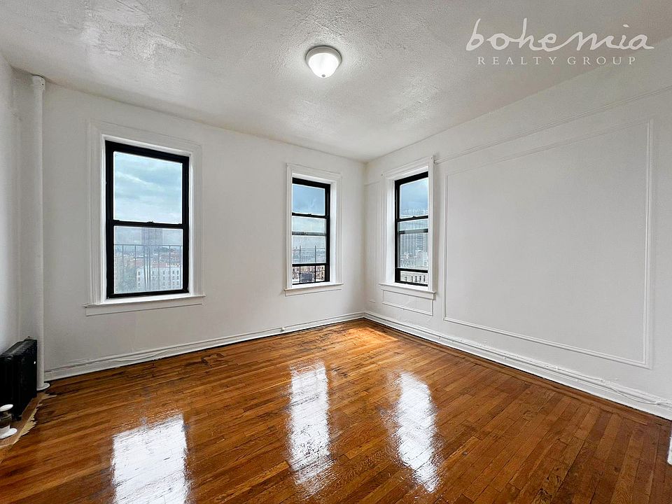 2nd image of 30 Magaw Pl APT 5E