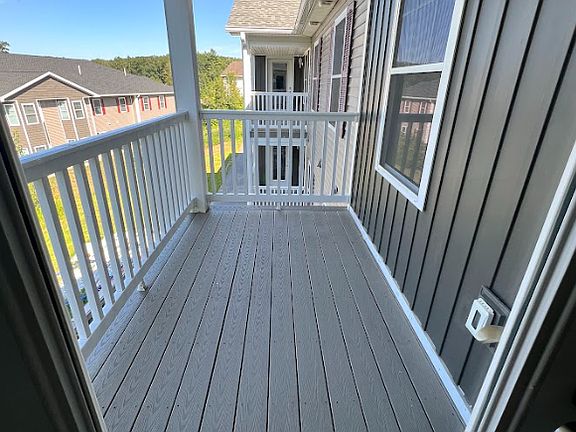 3rd image of 28 Patriots Ln #2808