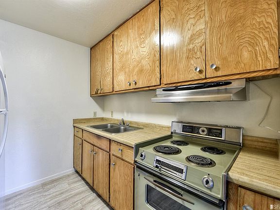4th image of 75 Zampa Ln APT 4