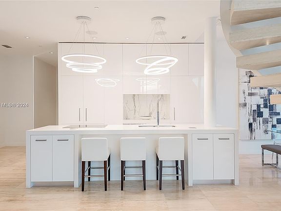 3rd image of 1445 16th St #Penthouse 3