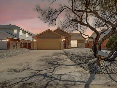 16 Lirio Pl, Los Lunas, NM, 87031