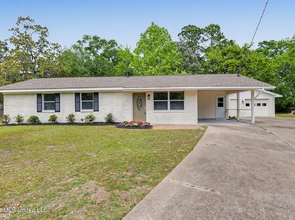 2167 Sherwood Pl, Biloxi, MS 39531