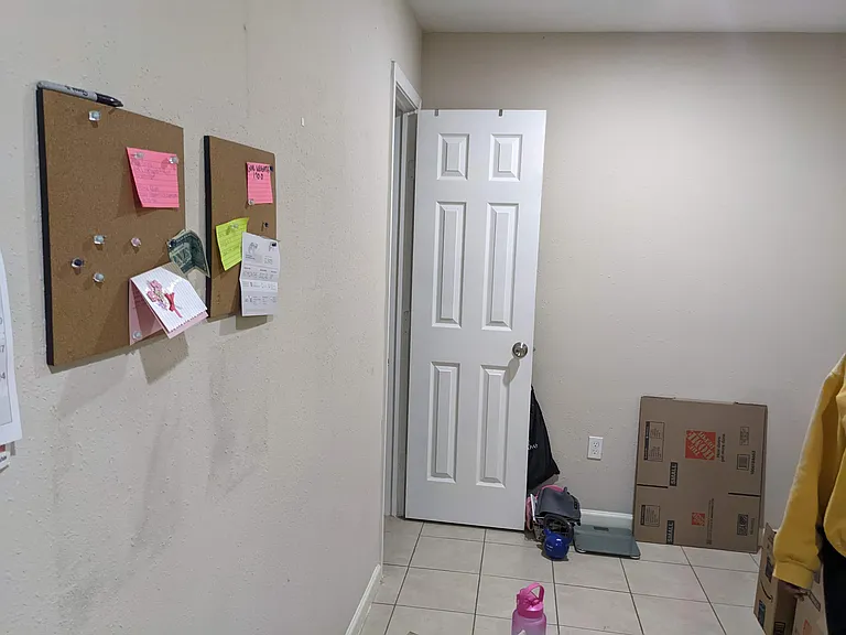5835 Albert Dr — Photo 23