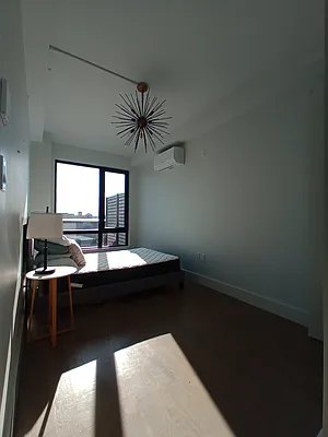 Rented by City Vista Inc | media 44