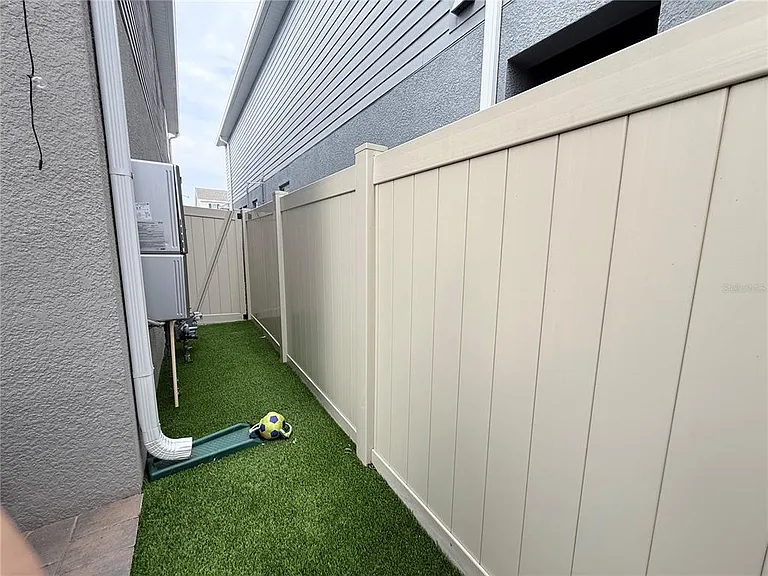 16318 Honey Harvest St — Photo 25