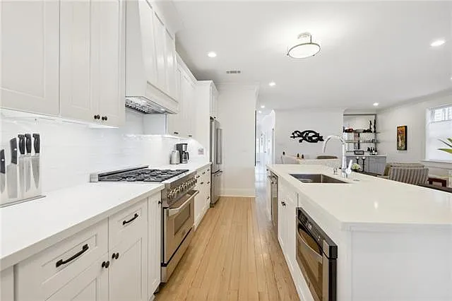 5956 Annunciation St — Photo 11