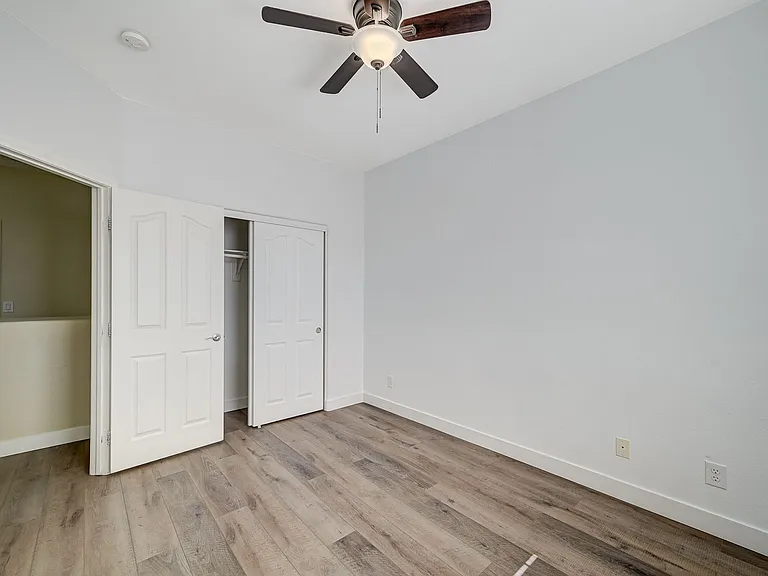 11490 Steponia Bay St — Photo 40
