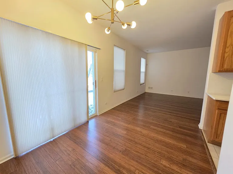 3996AURORA Blackstone Dr — Photo 7