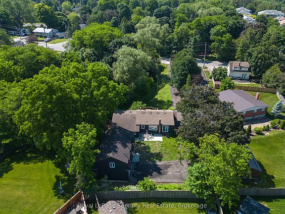 4th image of 48 Jackman Rd