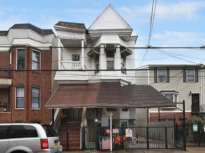764 Jackson Ave, Bronx, NY, 10456