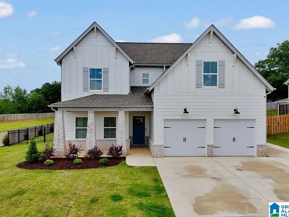 355 Avondale Ln, Pell City, AL 35128