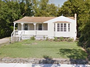 341 S Green St, Tuckerton, NJ 08087