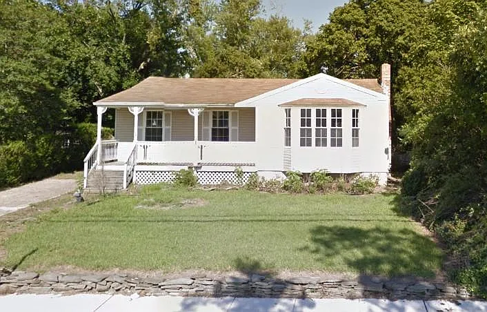 341 S Green St photo 1