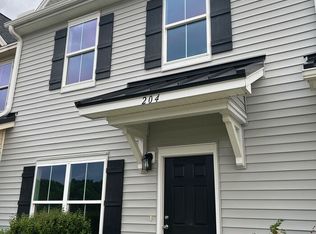 204 Swallowtail Ln, Goose Creek, SC 29445