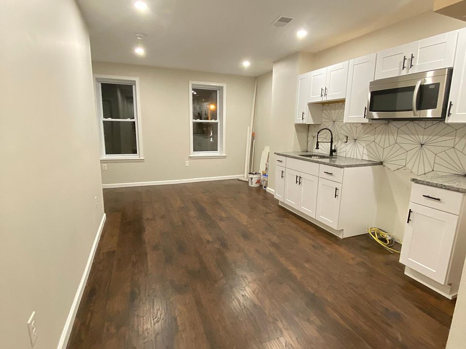 Kitchen/living area