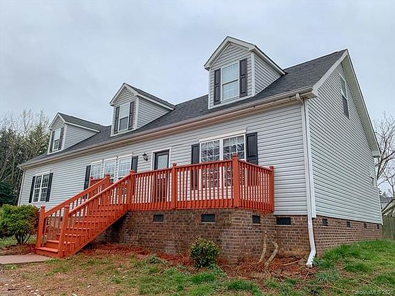 2nd image of 1512 Joy Anne Ct