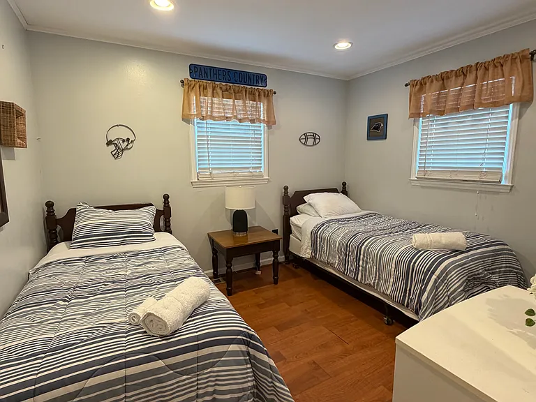 8712 Green Level Church Rd — Photo 33