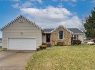 6405 Fernlane Cir NE, Hartville, OH 44632