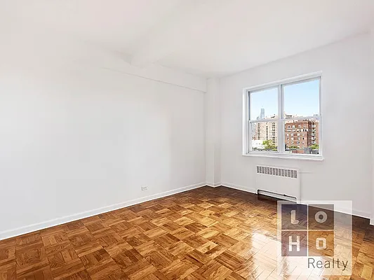 Sold by LoHo Realty | media 17