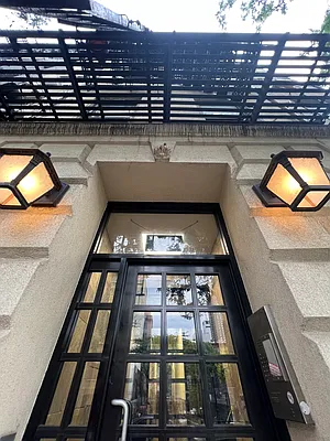 Rented by Oxford Property Group | media 18