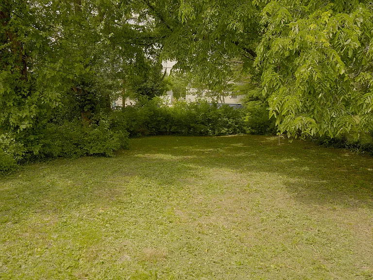 3350 Jackson Ave — Photo 3