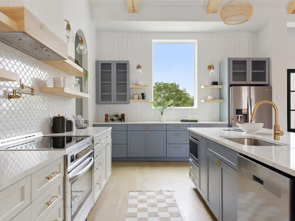 60 War Bonnet, Wimberley, TX 78676