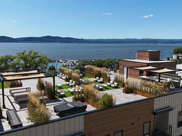 25 S Riverside Avenue #305, Croton-on-Hudson, NY 10520