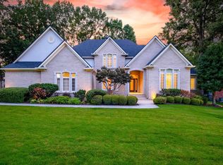 18 Hickory Creek Dr, Little Rock, AR 72212