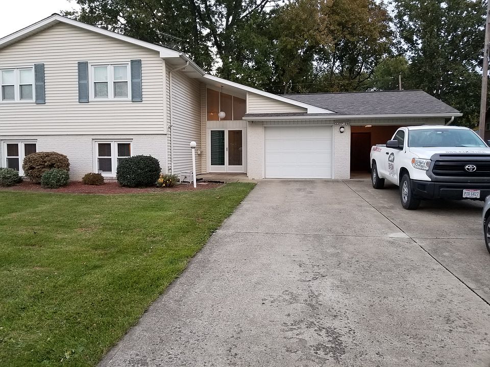 4409 Marshall