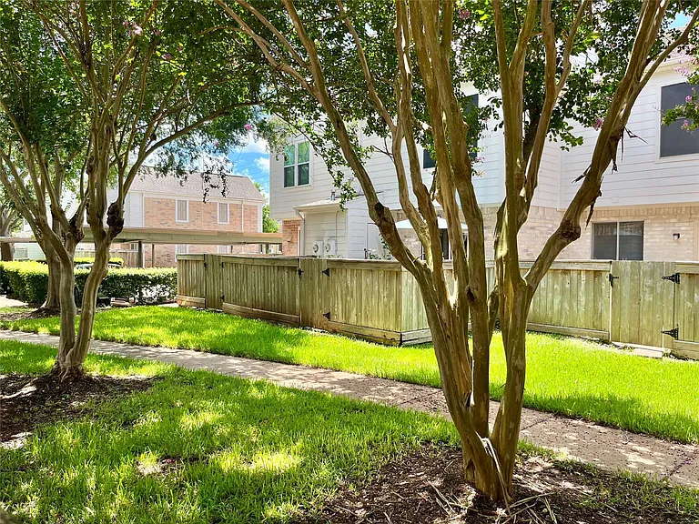 2808 Grants Lake Blvd #506 — Photo 19