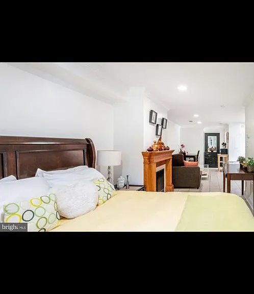1835 Mintwood Pl NW #B — Photo 3