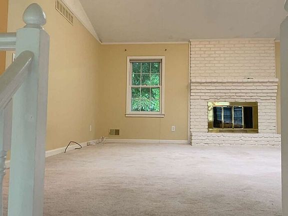 5th image of 3099 Saddleback Mountain Rd