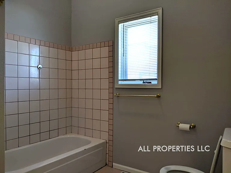 123 E Bayaud Ave — Photo 41