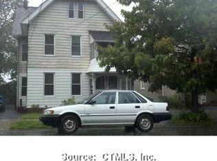 1098 Townsend Ave, New Haven, CT 06512