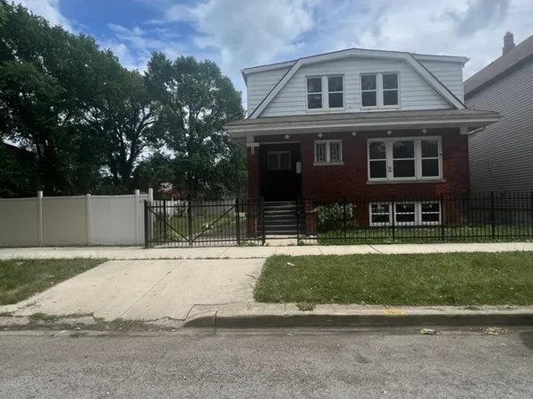 8513 S Escanaba Ave, Chicago, IL 60617